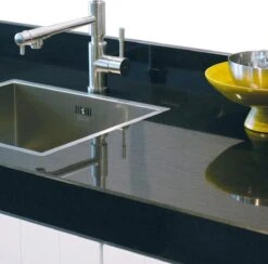 HG Natuurstenen Aanrechtbladreiniger - 500ml - Veilig In Gebruik - Streeploos Schoon - Dagelijkse Reiniging -Schoonmaakmiddelen Winkel 1200x1186